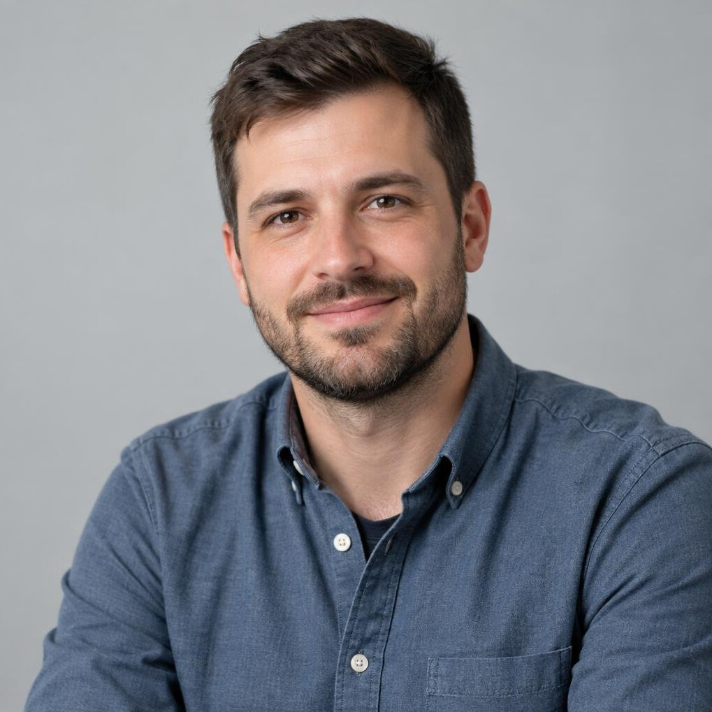 Portrait of a smiling man with a beard
