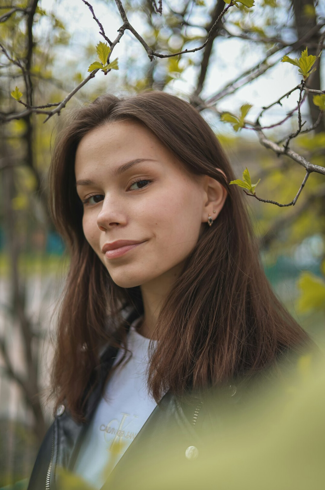 Portrait of a young woman with brown hair
